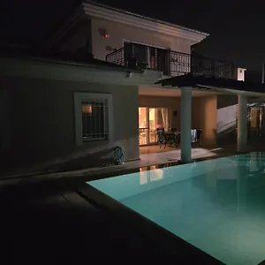 Melli-ilay Villa