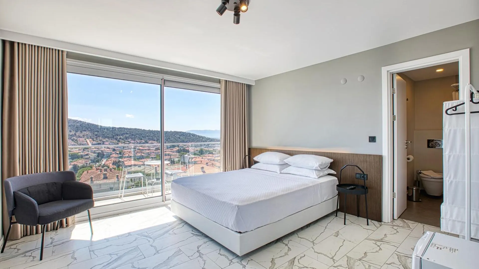 Aegean Apartments - Cesme